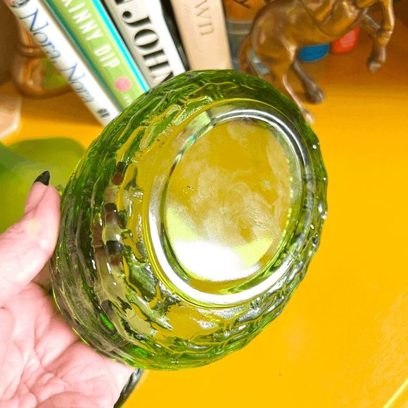 Vintage LE Smith Antique Green 6-Inch Hen On Nest - Picture 6 of 7